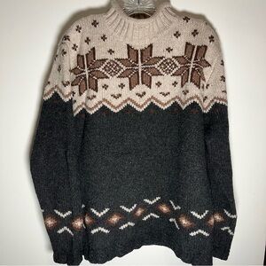 Vintage Eddie Bauer, size Medium Nordic style 100% wool Christmas sweater, gray